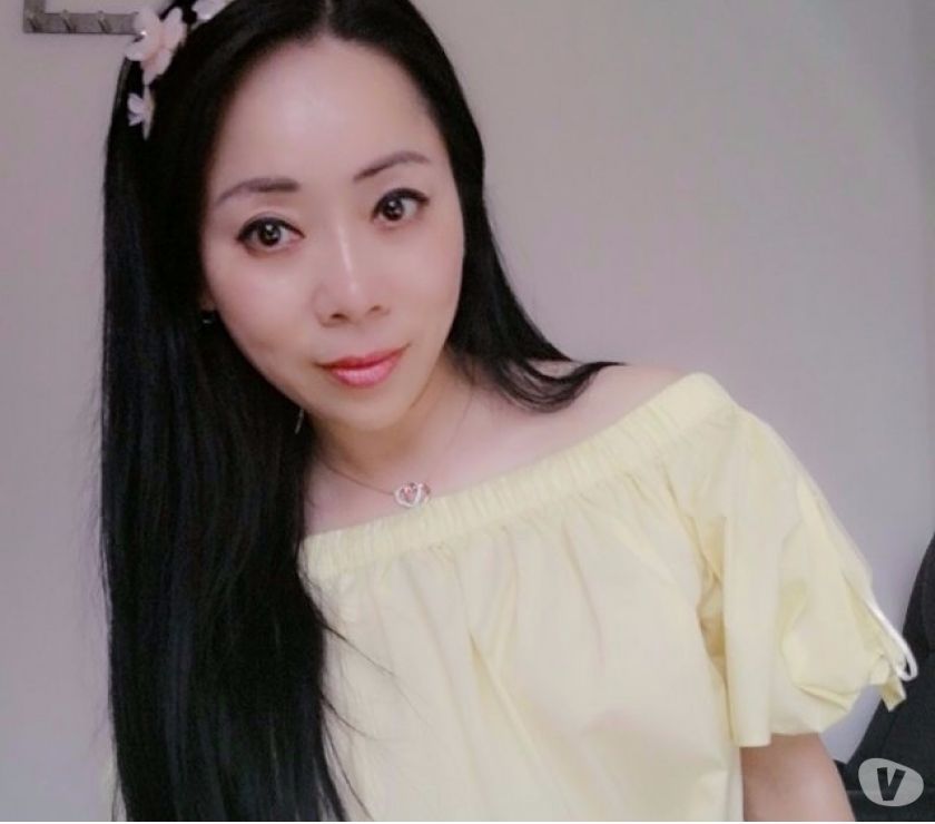 Asiatique ouvert d’esprit reçoit